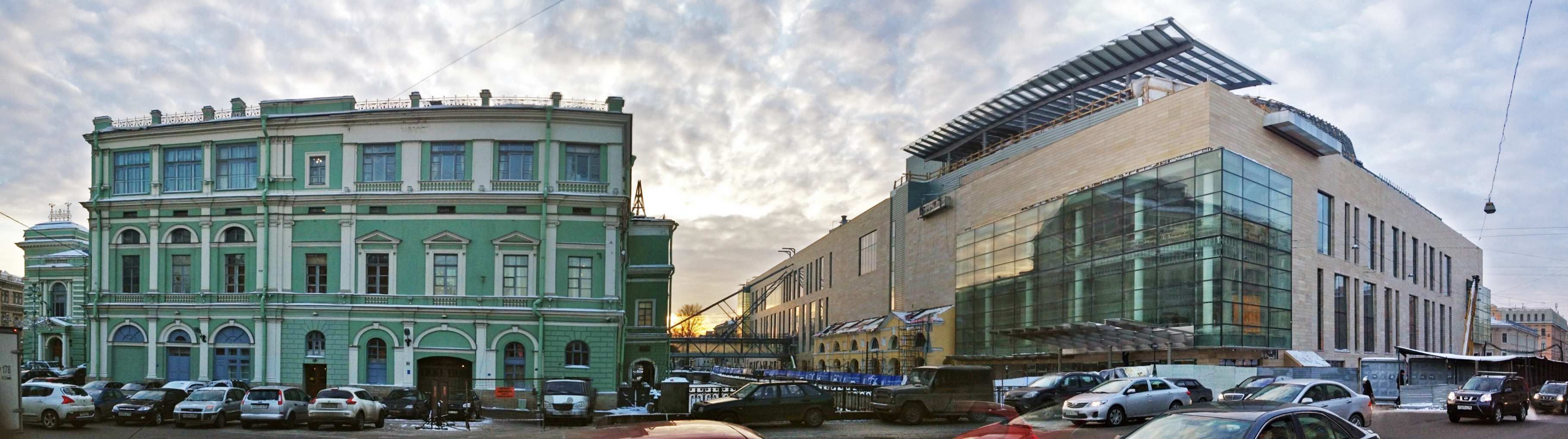 Panoramaansicht des historischen Mariinsky Theaters und des Neubaus Mariinsky II |  © Diamond Schmitt Architects